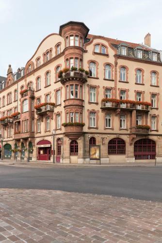 Hotelf1 Metz Centre Devant Les Ponts