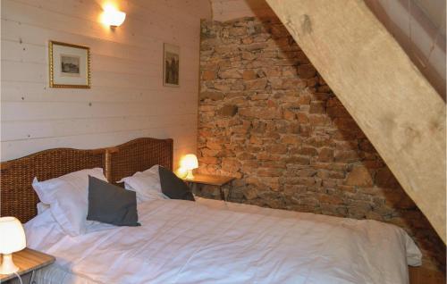 Five-bedroom Holiday Home In Padirac