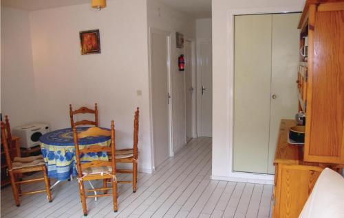 One-bedroom Apartment In Argeles Sur Mer