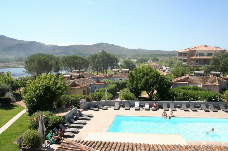 Hotel Marina Village