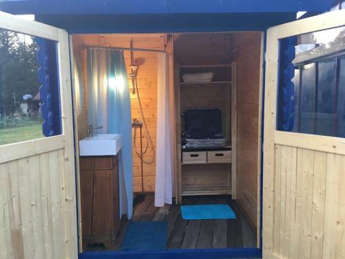 G�te Dans Les Vosges