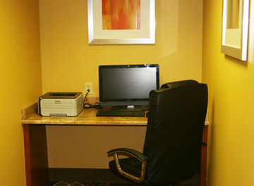 Holiday Inn Express Hotel  Suites Chattanooga