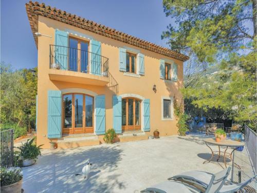 Three-bedroom Holiday Home In Speracedes