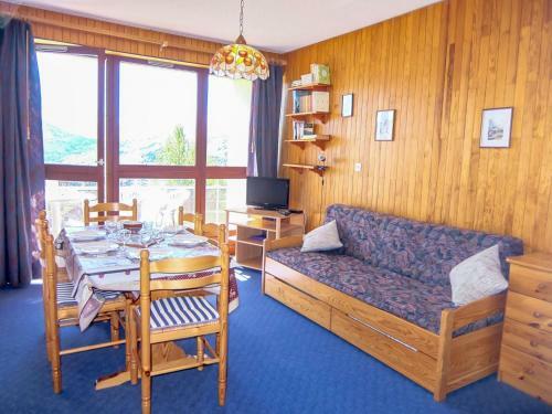 Apartment Cote Louve