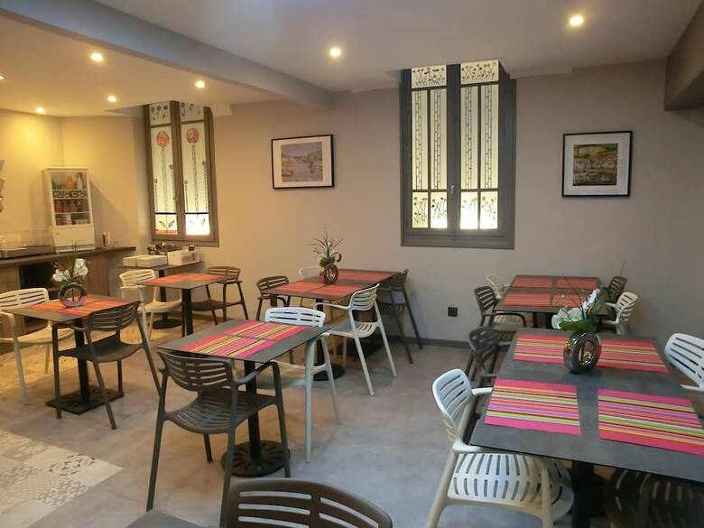 Hotel Sur Le Quai