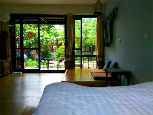Hostal Lijiang Baisha Free Time Designed Hotel