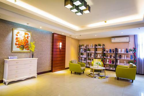 Dongguan Xinghui Hotel