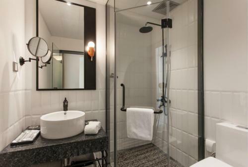 Yi She Shu Wu Hotel