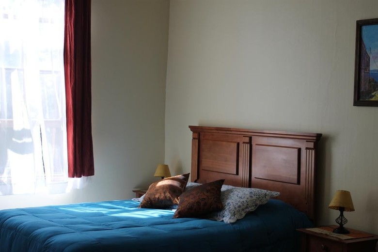 Hostal Residencia En El Cerro