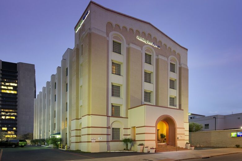 Hotel Holiday Inn Express San Antonio N-riverwalk Area
