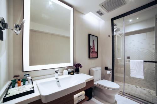 Hotel Hampton By Hilton Zhangye Road