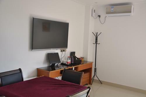 Yao Zhong Hotel