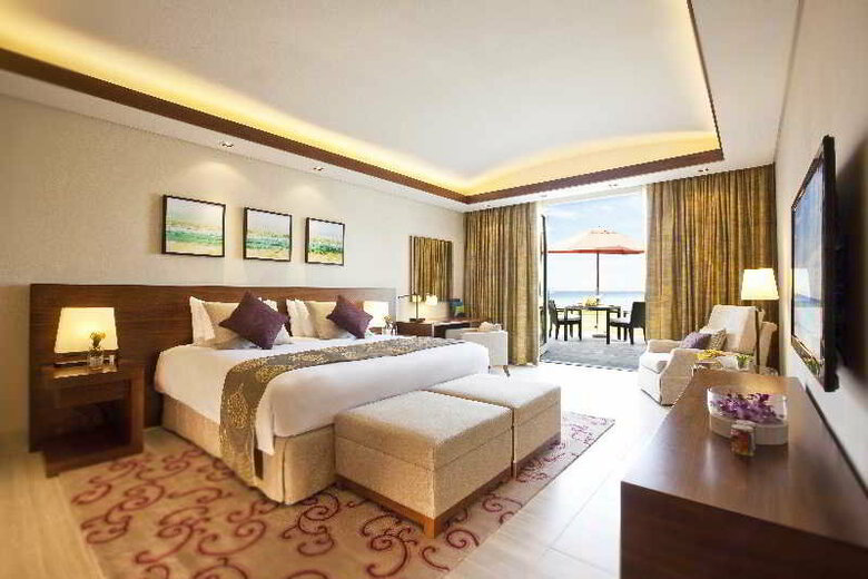 Hotel Palm Tree Court  Spa