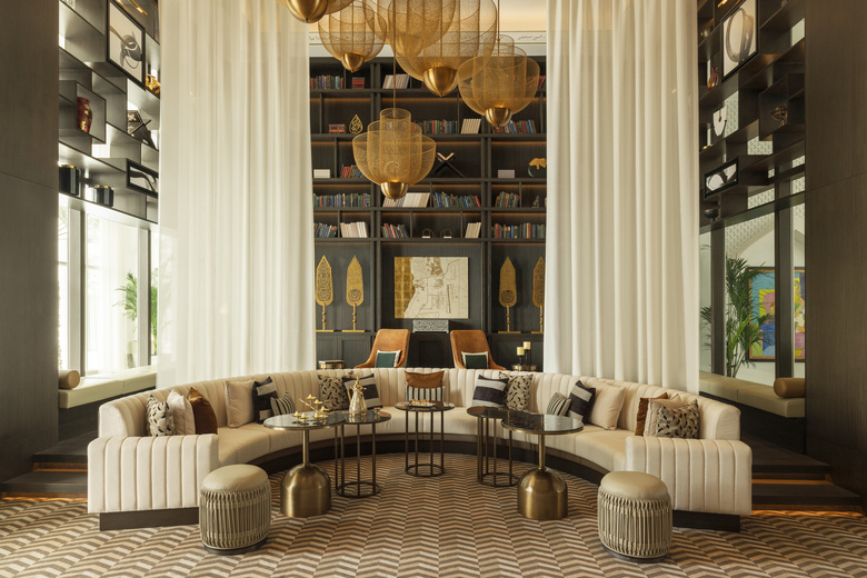 Hotel Banyan Tree