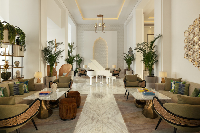 Hotel Banyan Tree
