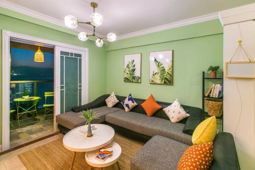 Ocean View Apartment