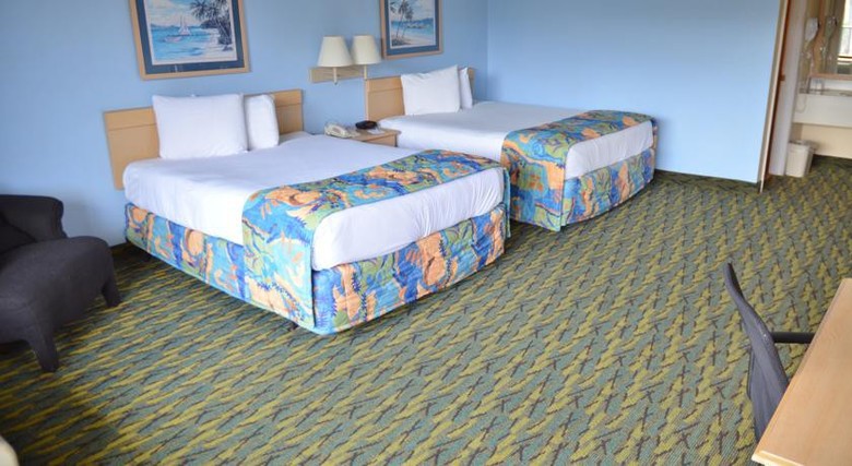 Hotel Baymont Inn And Suites Kissimmee