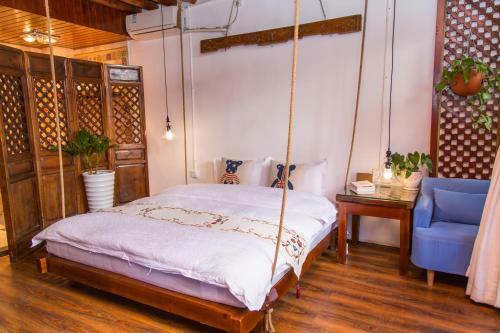 Hostal Daliguchengtuohuoluoyihao Guest House