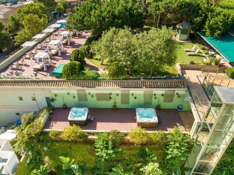 Hotel Agua Beach