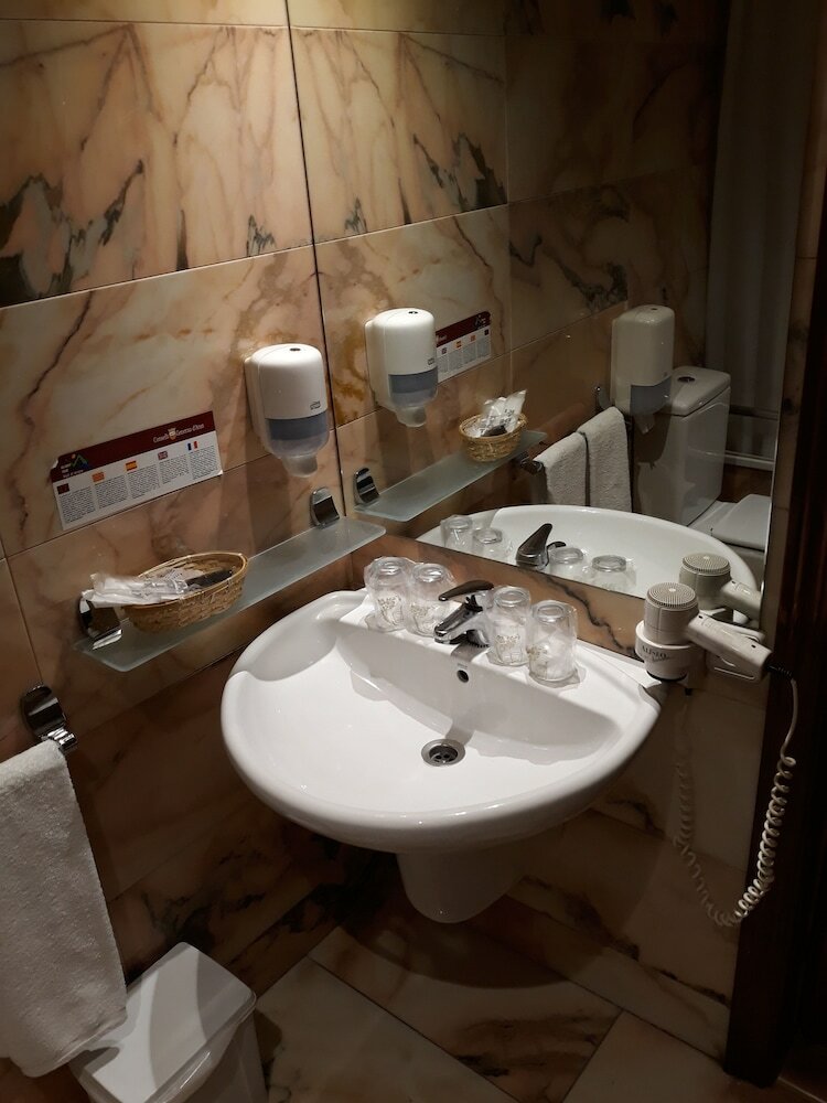 Hotel Husa Eth Pomer