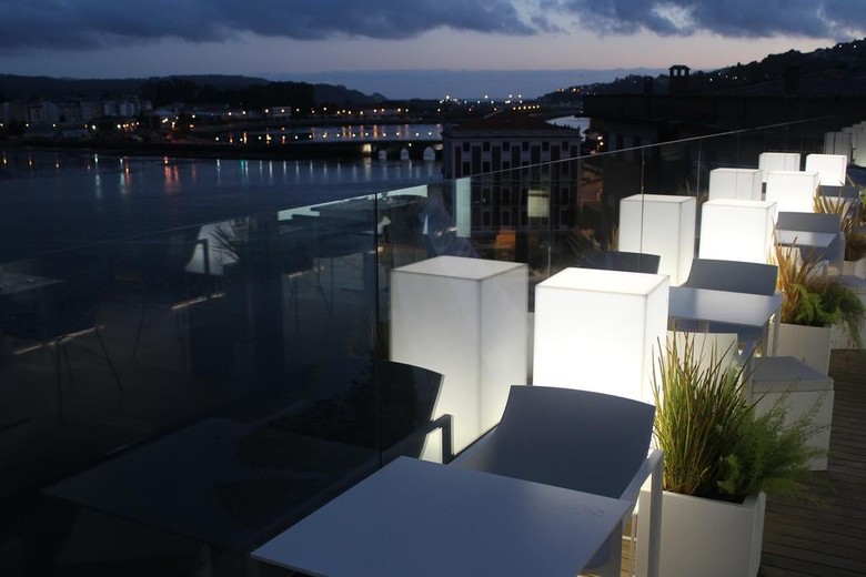 Hotel Urban Viveiro