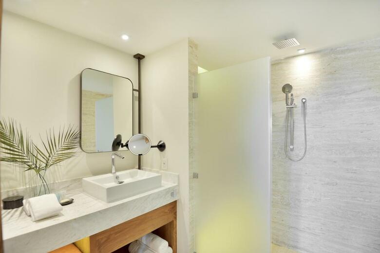 Hotel Coraz�n Cabo, A Noble House Resort