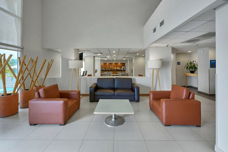 Hotel City Express Lazaro Cardenas