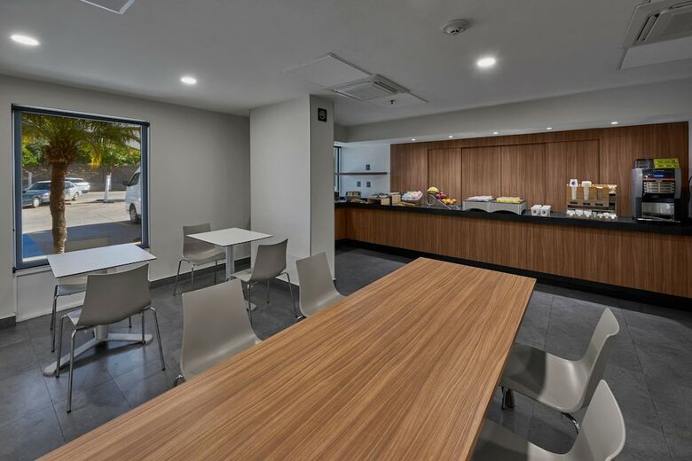 Hotel City Express Lazaro Cardenas