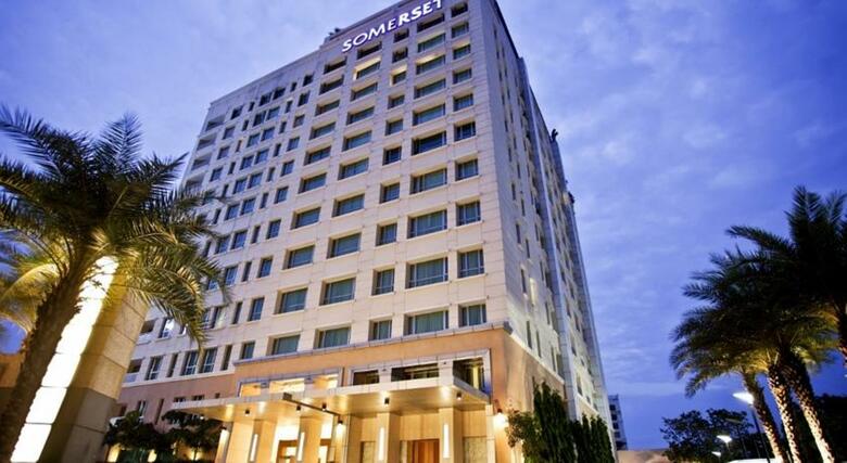 Hotel Somerset Greenways