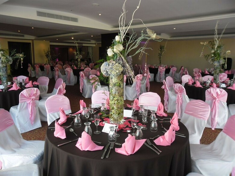 Radisson Col�n 2000 Hotel & Casino