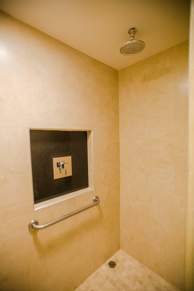 Hotel Lucerna Hermosillo
