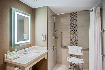 Holiday Inn Express Hotel & Suites Regina
