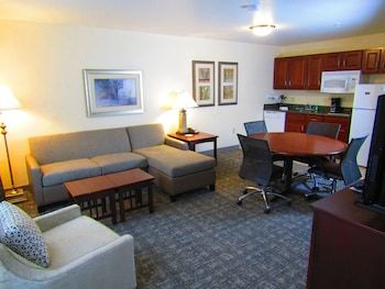 Hotel Staybridge Suites Rochester University