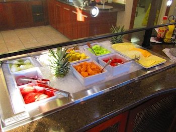 Hotel Staybridge Suites Rochester University