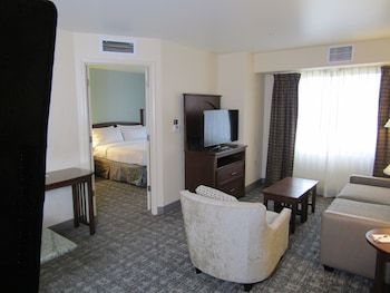 Hotel Staybridge Suites Rochester University
