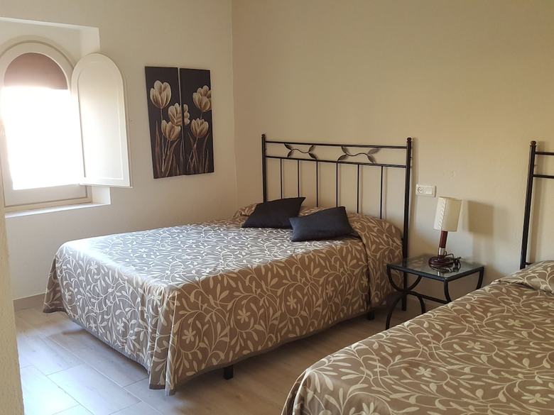 Hostal Fonda Mitj�