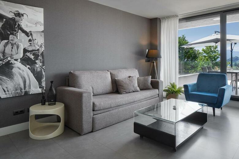 Aparthotel Feelfree Stays Basoa