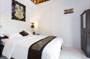 Residencia Dana Guesthouse Bali