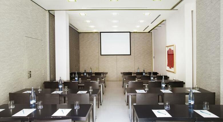 Hotel Grupotel Gran Via 678