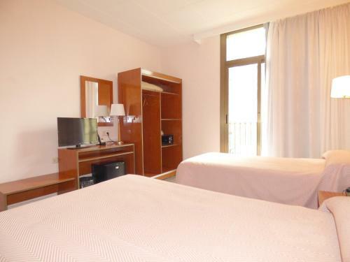 Hotel Cuatro Naciones