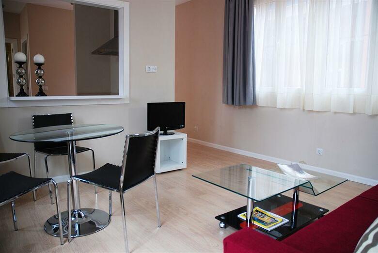 Apartamentos Metr�polis Sevilla