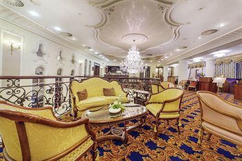 Hotel Carlsbad Plaza