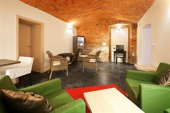 Pension Pytloun Travel Hotel
