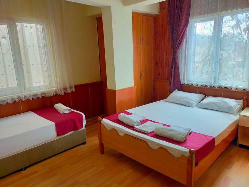 Mustafa Hotel