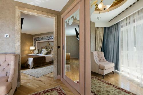 Hotel Mardan Palace