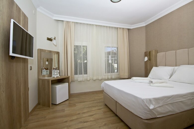 Red Lion Hotel