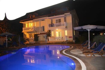 Residencia Appartment Mavikoesk