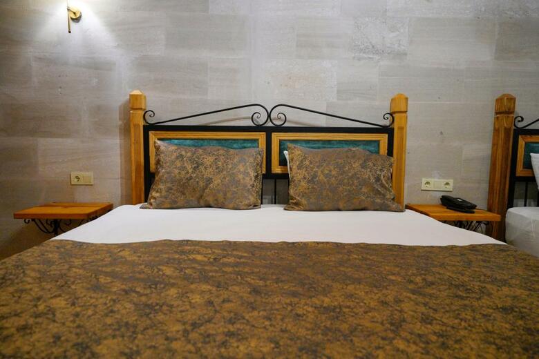 Bed & Breakfast Cave Hotel Saksagan