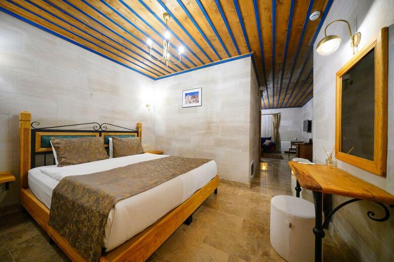 Bed & Breakfast Cave Hotel Saksagan
