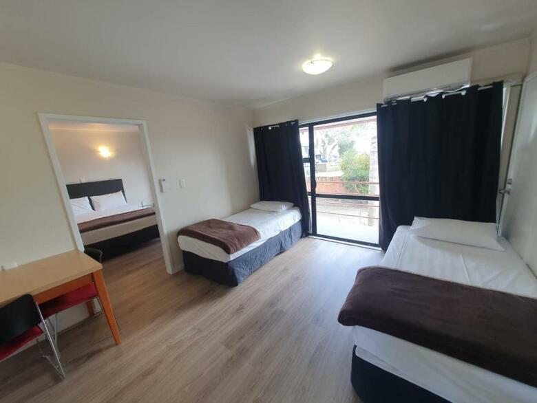 Hotel Ascot Epsom Motel